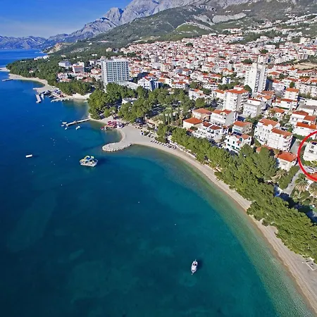 Apartment Beach Apartments Makarska