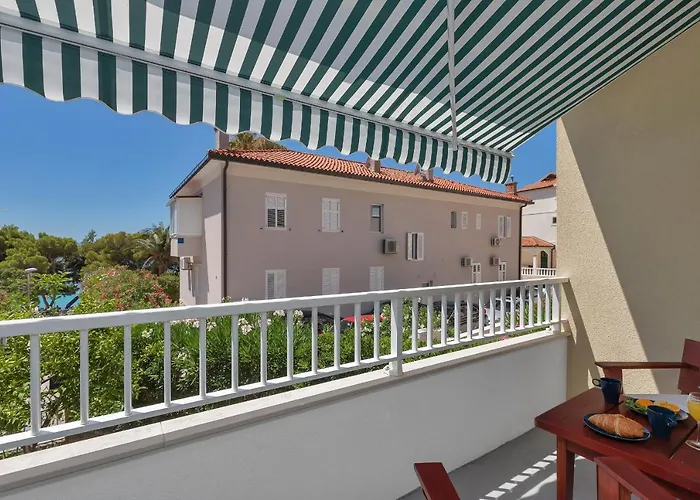 Beach Daire Makarska