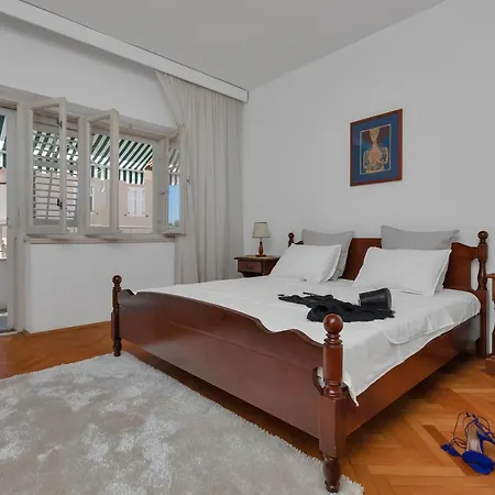 Beach Apartments Апартаменти *