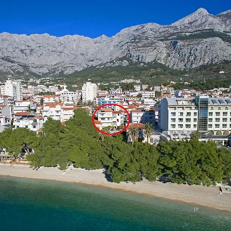 Beach Apartments Апартаменти *