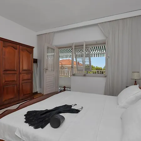 Beach Apartments Апартаменти *